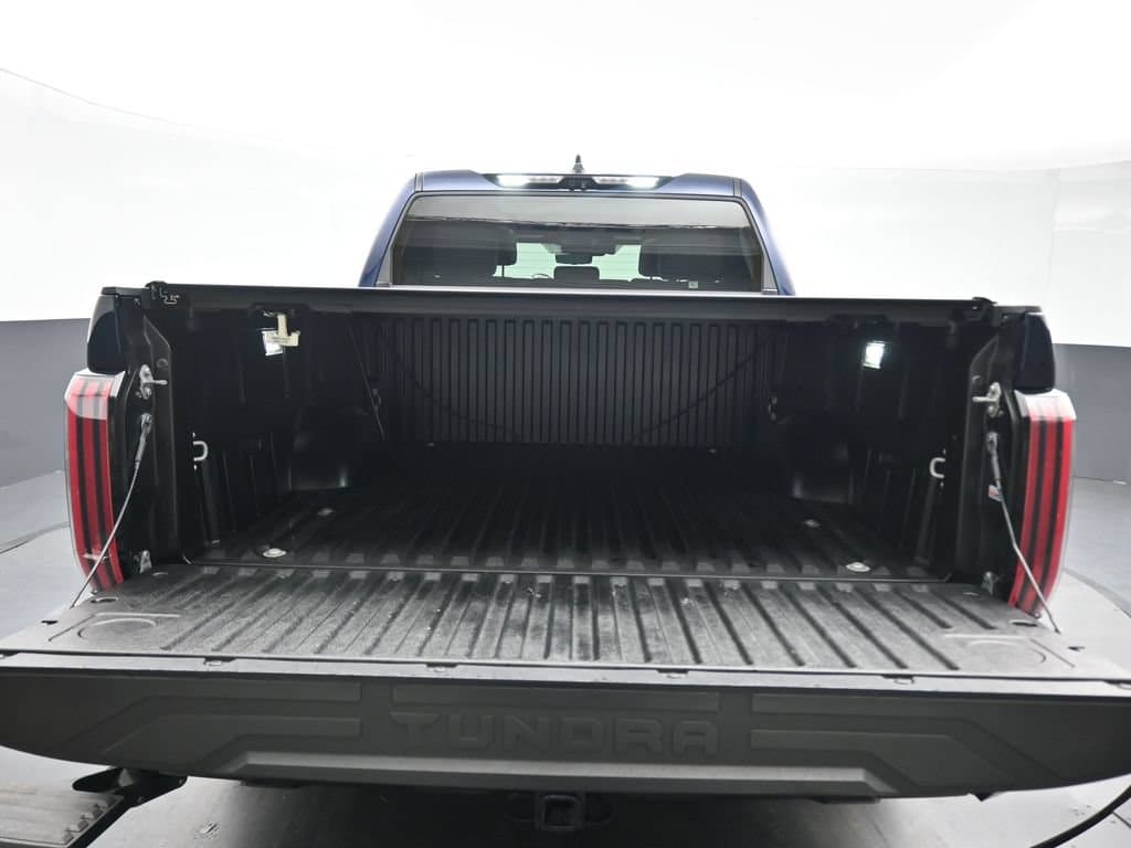 2023 Toyota Tundra Hybrid Platinum, photo 52 of 68