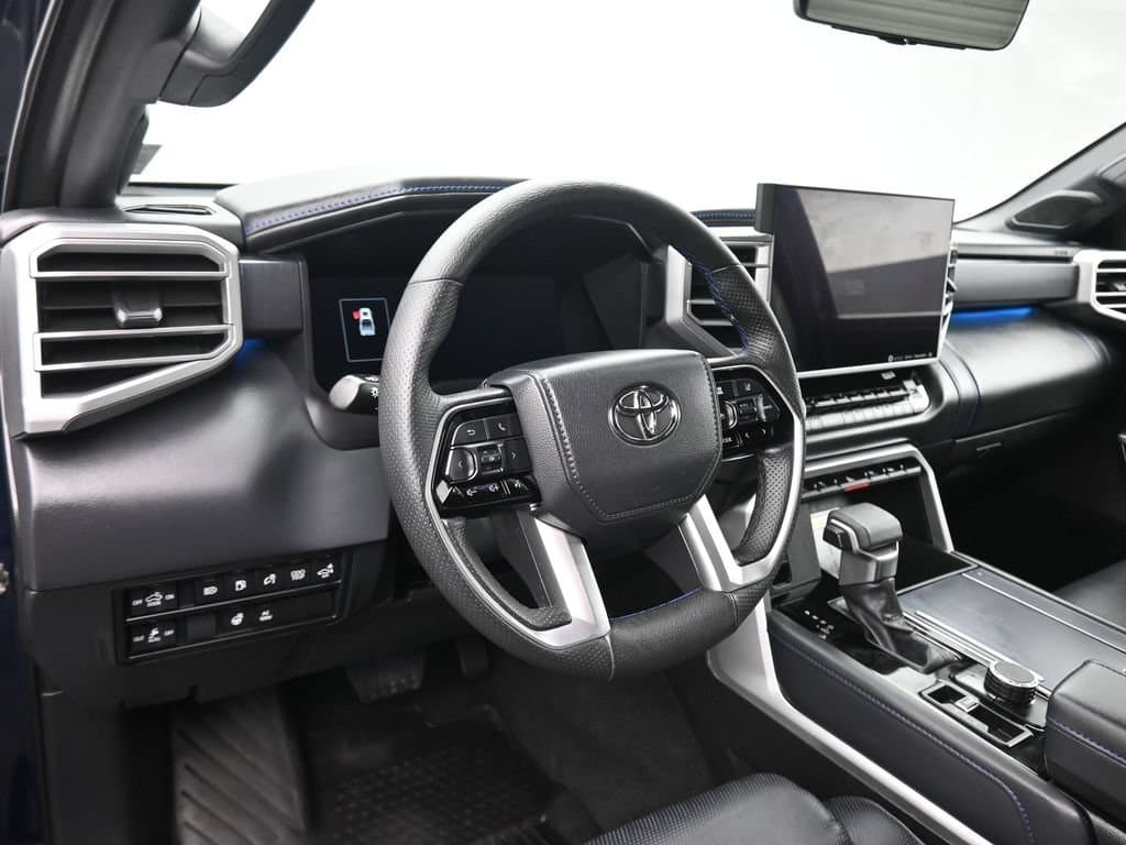 2023 Toyota Tundra Hybrid Platinum, photo 13 of 68