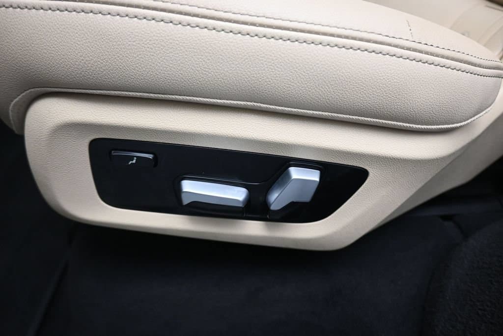 2022 BMW X7 xDrive40i, photo 34 of 80