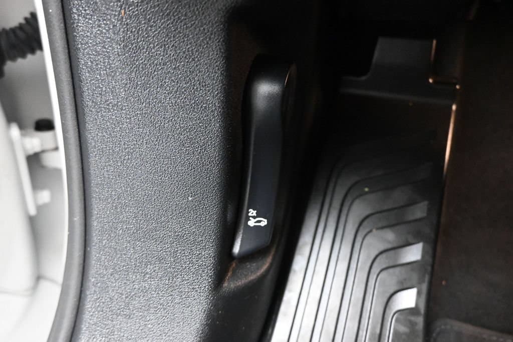 2022 BMW X7 xDrive40i, photo 28 of 80