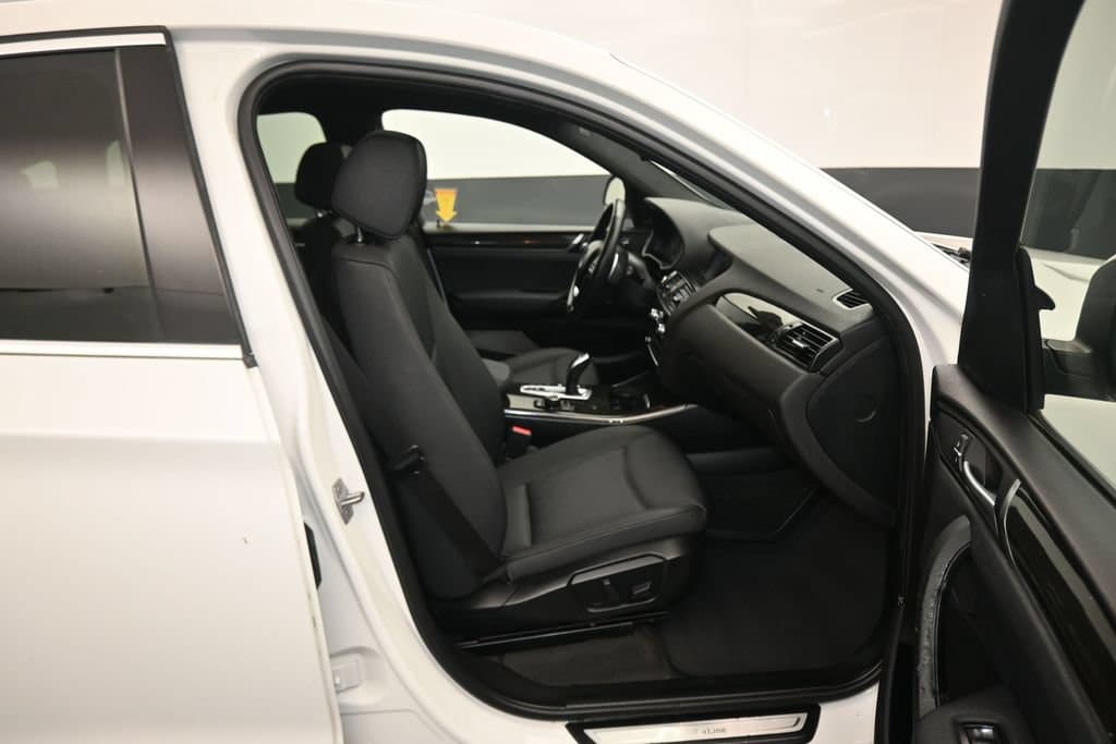 2018 BMW X4 xDrive28i, photo 40 of 57