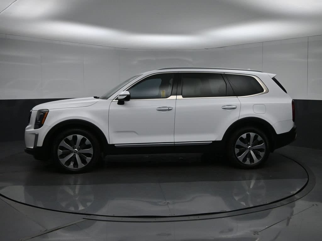 2021 Kia Telluride S, photo 4 of 72