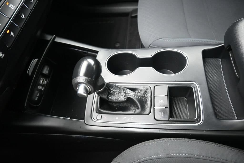 2017 Kia Sorento LX, photo 19 of 55