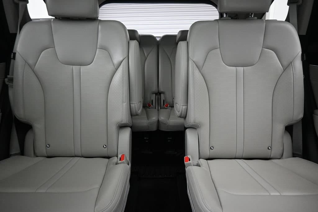 2025 Kia Sorento X-Line SX, photo 36 of 79