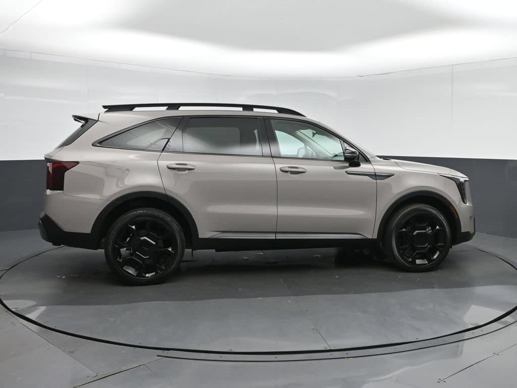 2025 Kia Sorento X-Line SX, photo 8 of 79