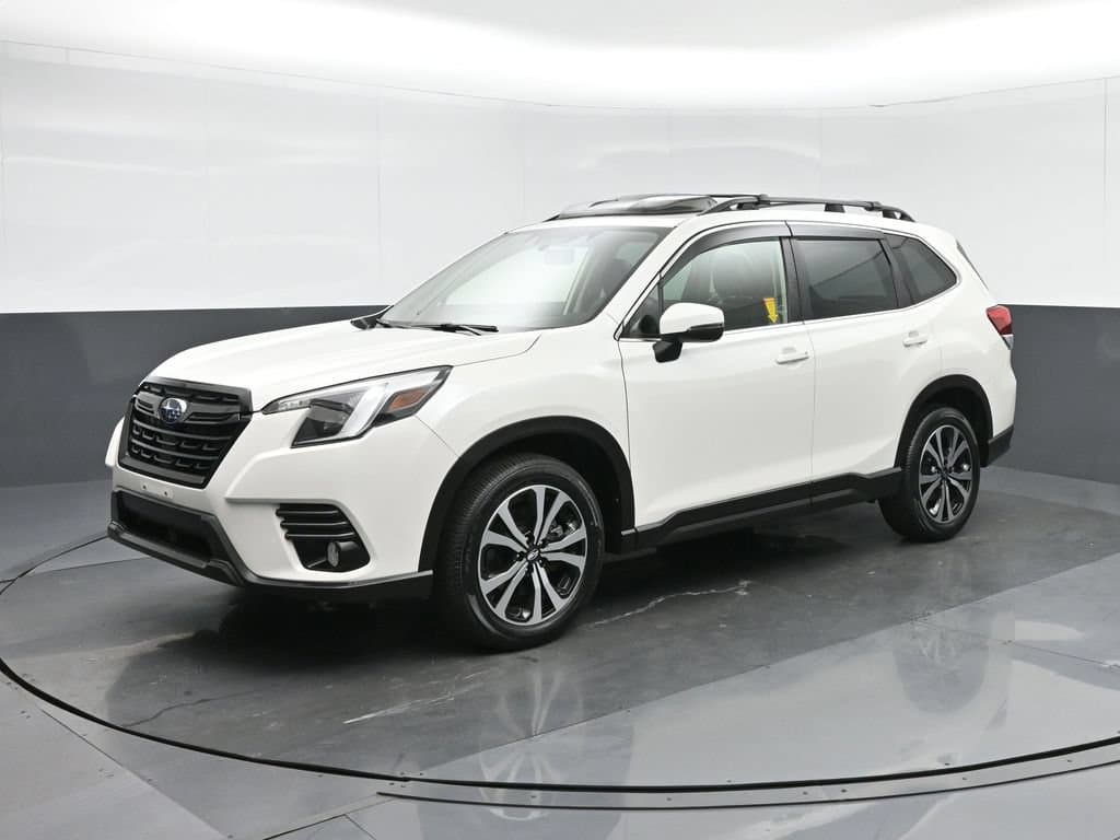2022 Subaru Forester Limited, photo 3 of 62
