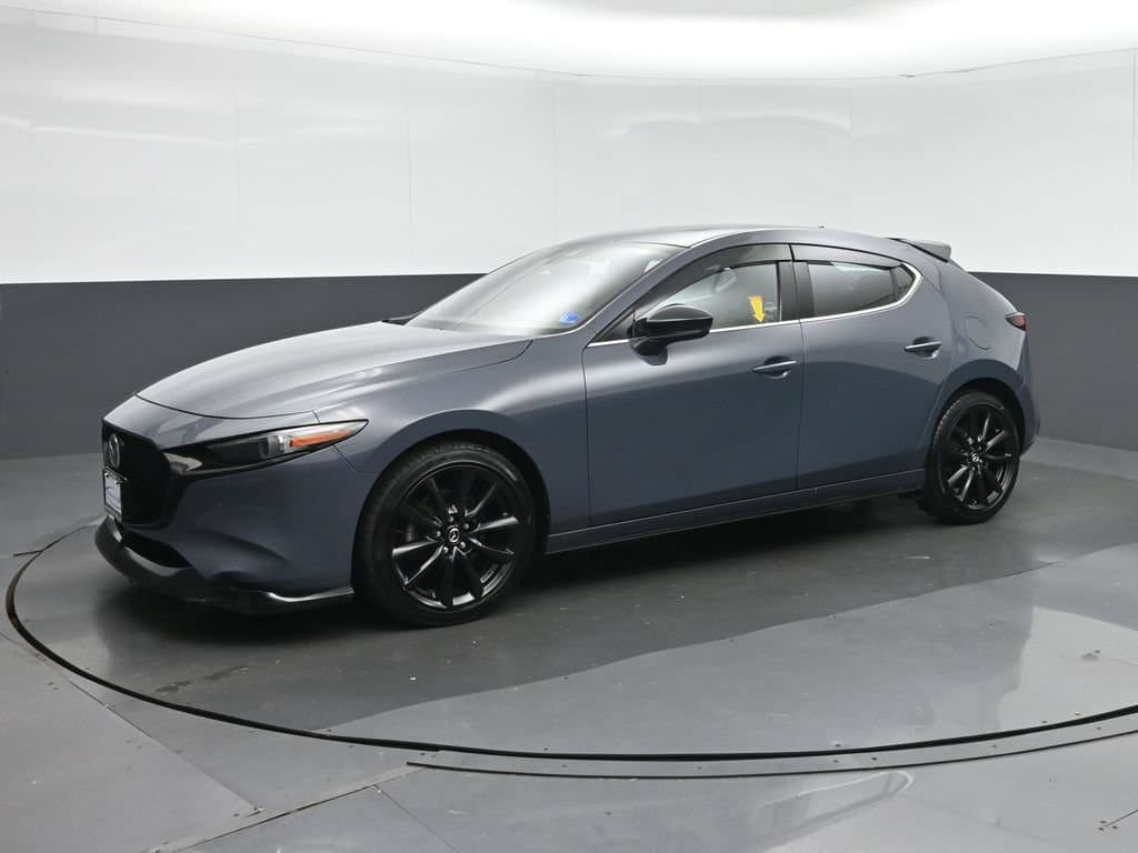 2021 Mazda Mazda3 Premium Plus, photo 3 of 58