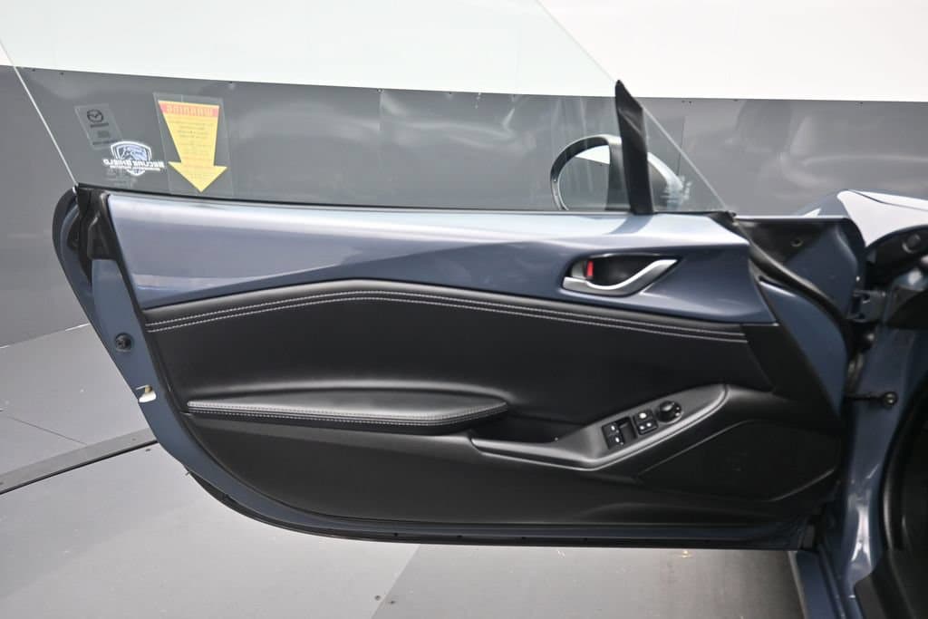 2020 Mazda Miata RF Grand Touring, photo 9 of 44