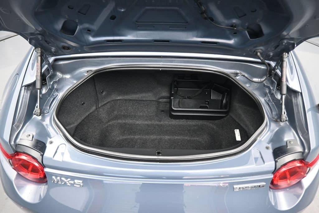 2020 Mazda Miata RF Grand Touring, photo 31 of 44
