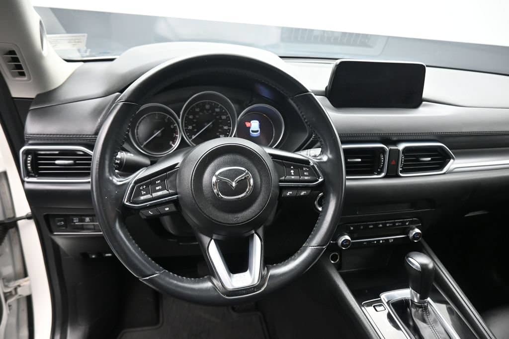 2019 Mazda CX-5 Touring, photo 15 of 61