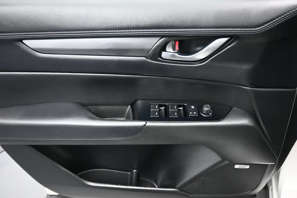 2019 Mazda CX-5 Touring, photo 10 of 61