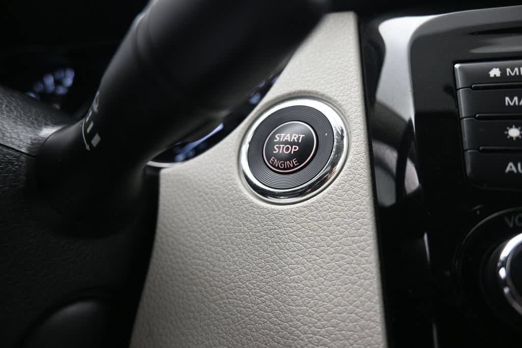 2022 Nissan Rogue Sport SL, photo 23 of 58