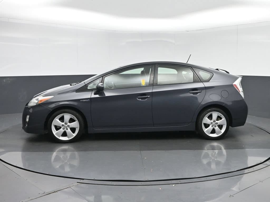 2011 Toyota Prius Five, photo 4 of 54