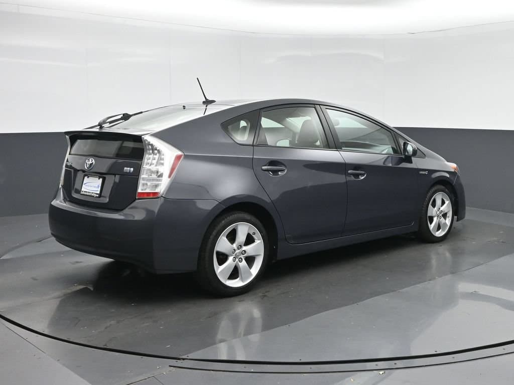 2011 Toyota Prius Five, photo 7 of 54