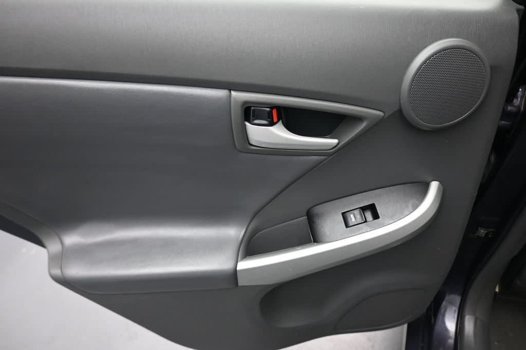 2011 Toyota Prius Five, photo 29 of 54