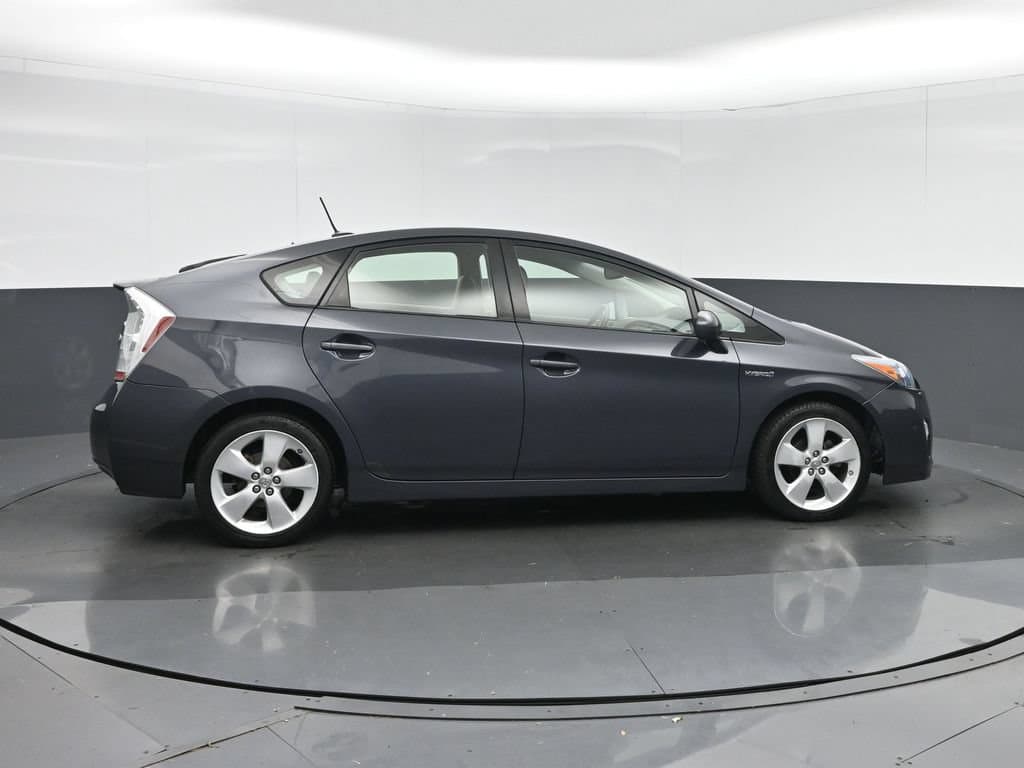 2011 Toyota Prius Five, photo 8 of 54