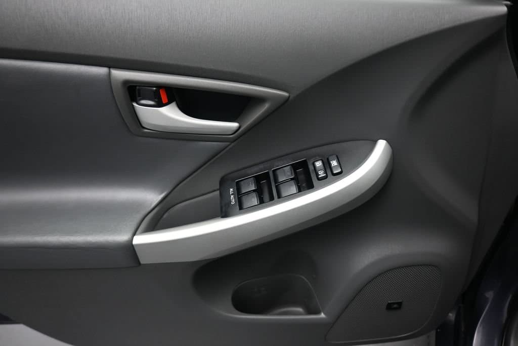 2011 Toyota Prius Five, photo 10 of 54
