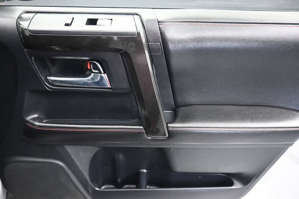 2015 Toyota 4Runner Trail Premium, photo 39 of 54