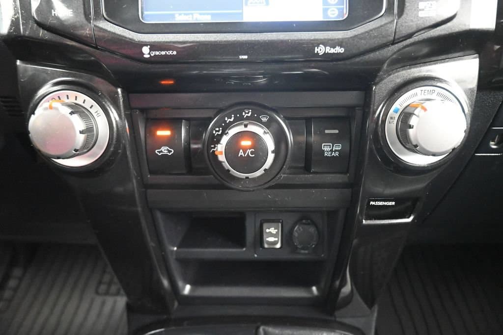 2015 Toyota 4Runner Trail Premium, photo 21 of 54