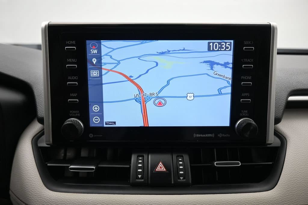 2019 Toyota RAV4 Limited, photo 17 of 57