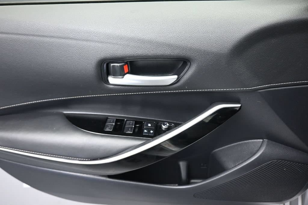 2019 Toyota Corolla Hatchback XSE, photo 10 of 57