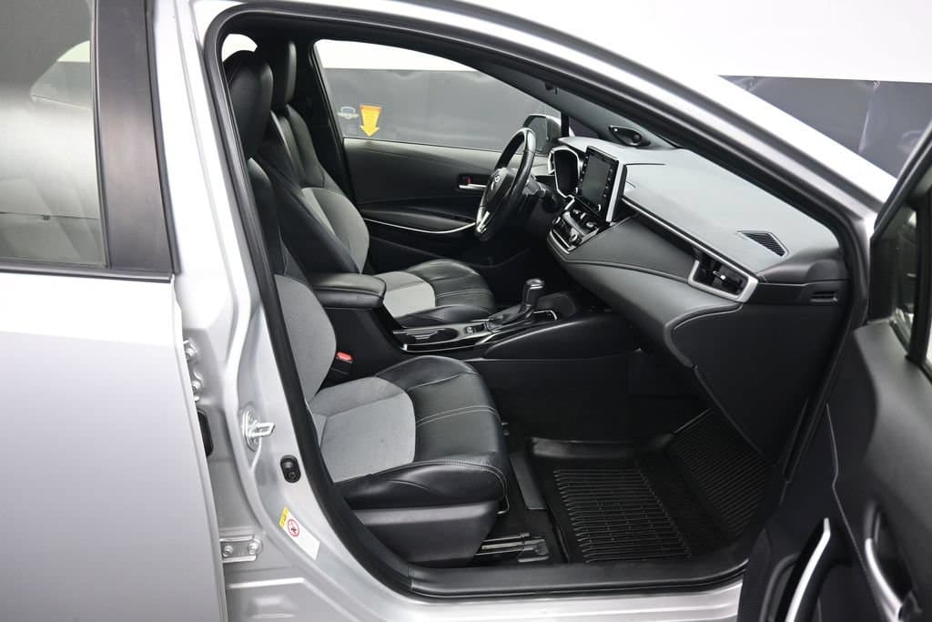 2019 Toyota Corolla Hatchback XSE, photo 41 of 57