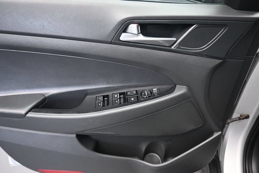 2016 Hyundai Tucson Limited, photo 10 of 62