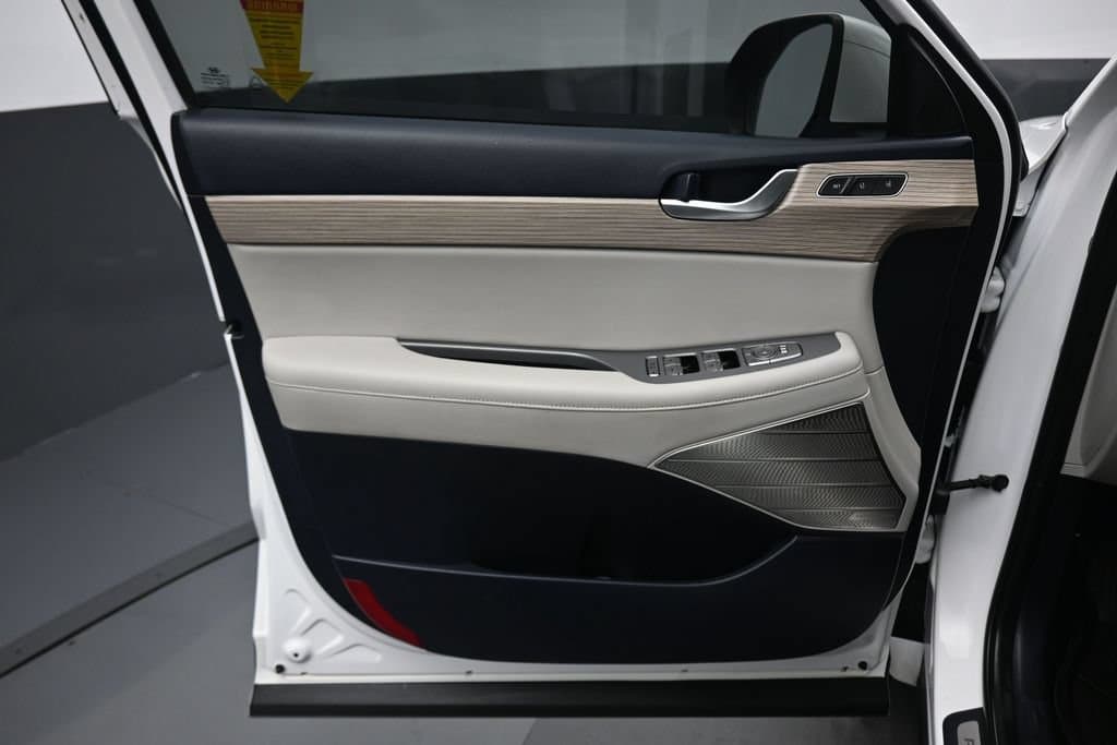 2022 Hyundai Palisade Limited, photo 9 of 83
