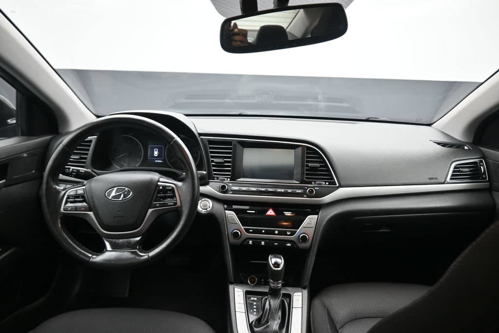 2018 Hyundai Elantra Value Edition, photo 34 of 57