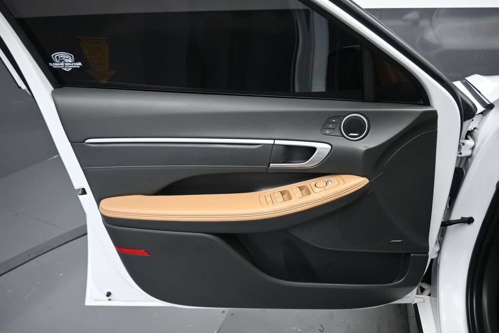 2021 Hyundai Sonata Hybrid Limited, photo 9 of 67