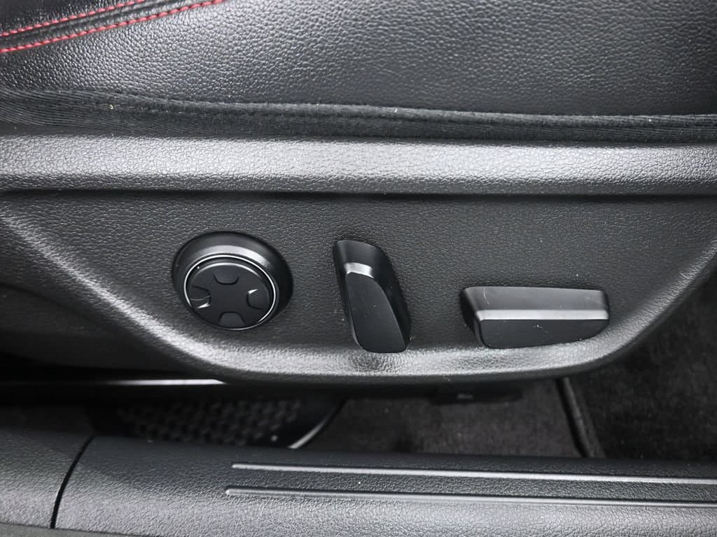 2023 Genesis G70 2.0T, photo 45 of 60