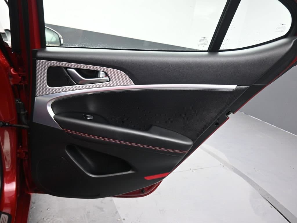 2023 Genesis G70 2.0T, photo 36 of 62