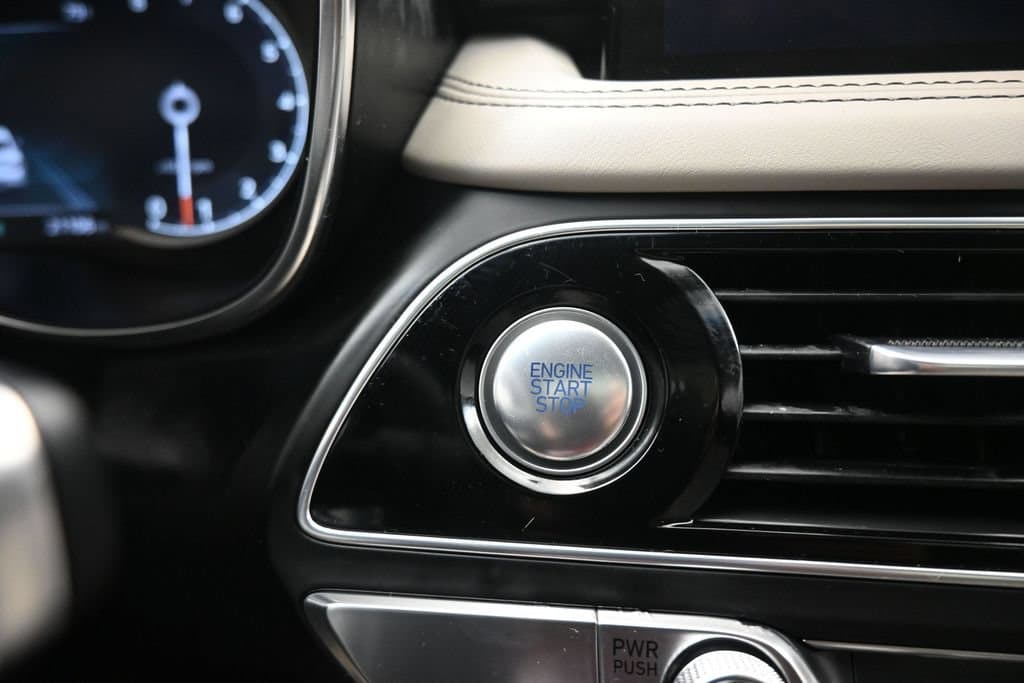 2023 Genesis G70 3.3T, photo 27 of 67