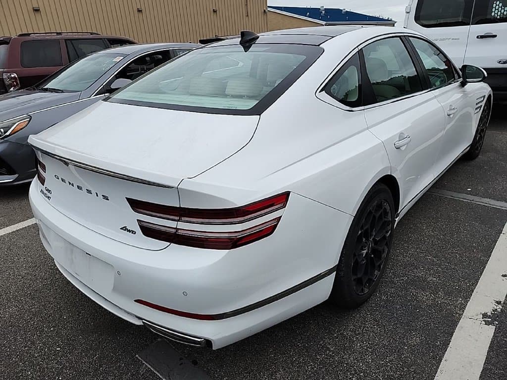 2021 Genesis G80 2.5T, photo 2 of 8