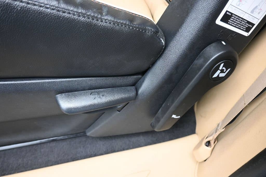 2017 Kia Sedona LX, photo 30 of 73