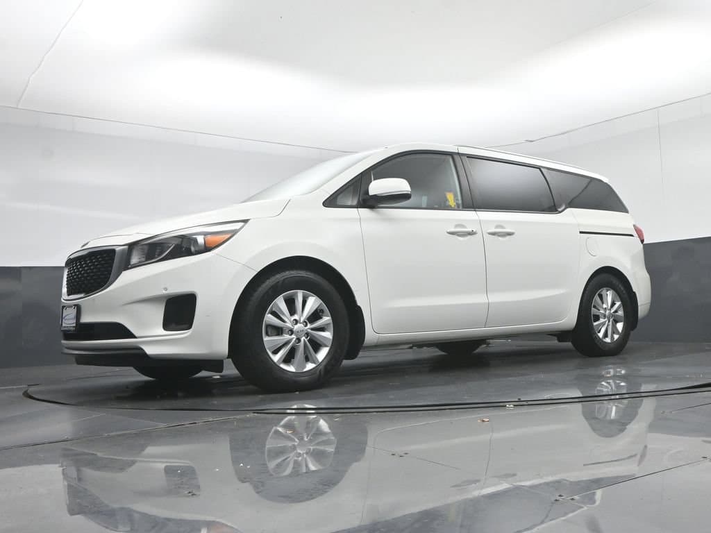 2017 Kia Sedona LX, photo 67 of 73