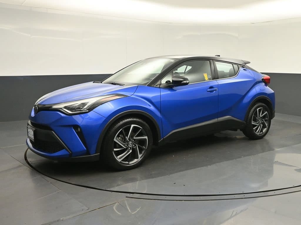 2021 Toyota C-HR Limited, photo 3 of 54