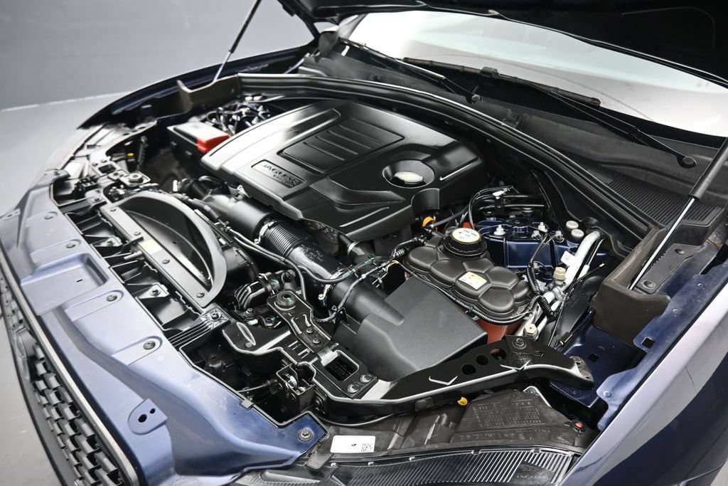 2024 Jaguar F-PACE P250 R-Dynamic S, photo 51 of 61