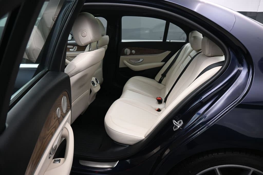 2022 Mercedes-Benz E-Class E 350, photo 37 of 64