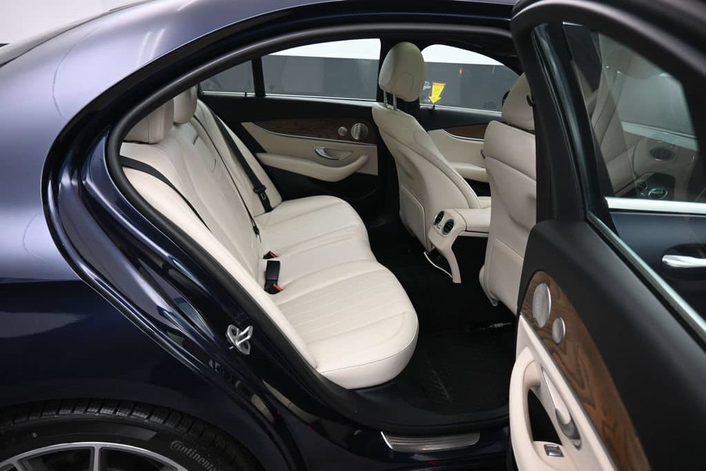 2022 Mercedes-Benz E-Class E 350, photo 42 of 64