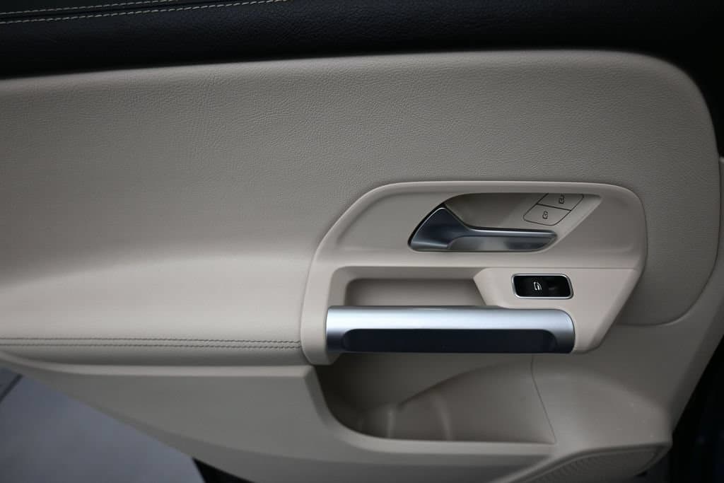 2022 Mercedes-Benz GLB GLB 250 4MATIC®, photo 36 of 73