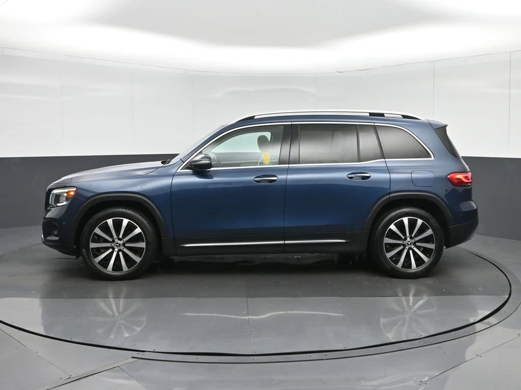2022 Mercedes-Benz GLB GLB 250 4MATIC®, photo 4 of 73