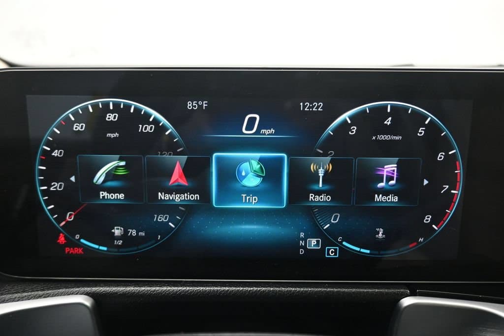2022 Mercedes-Benz GLB GLB 250 4MATIC®, photo 17 of 73