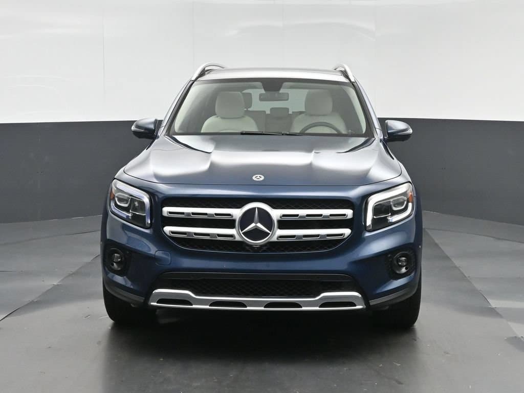 2022 Mercedes-Benz GLB GLB 250 4MATIC®, photo 2 of 73