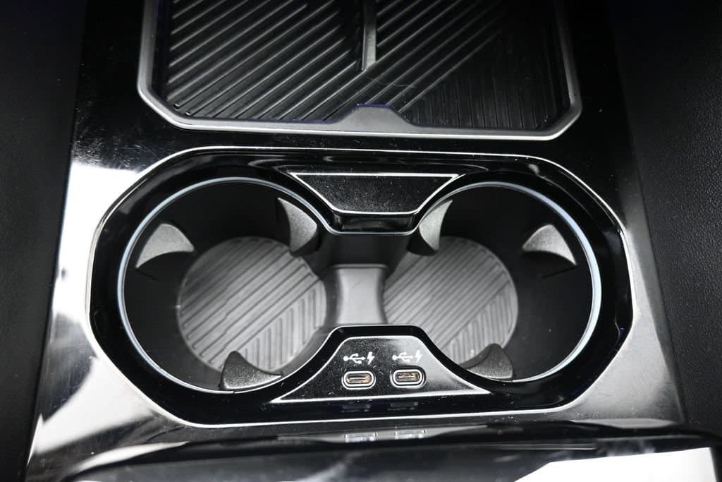 2026 BMW 5 Series 530i, photo 30 of 68