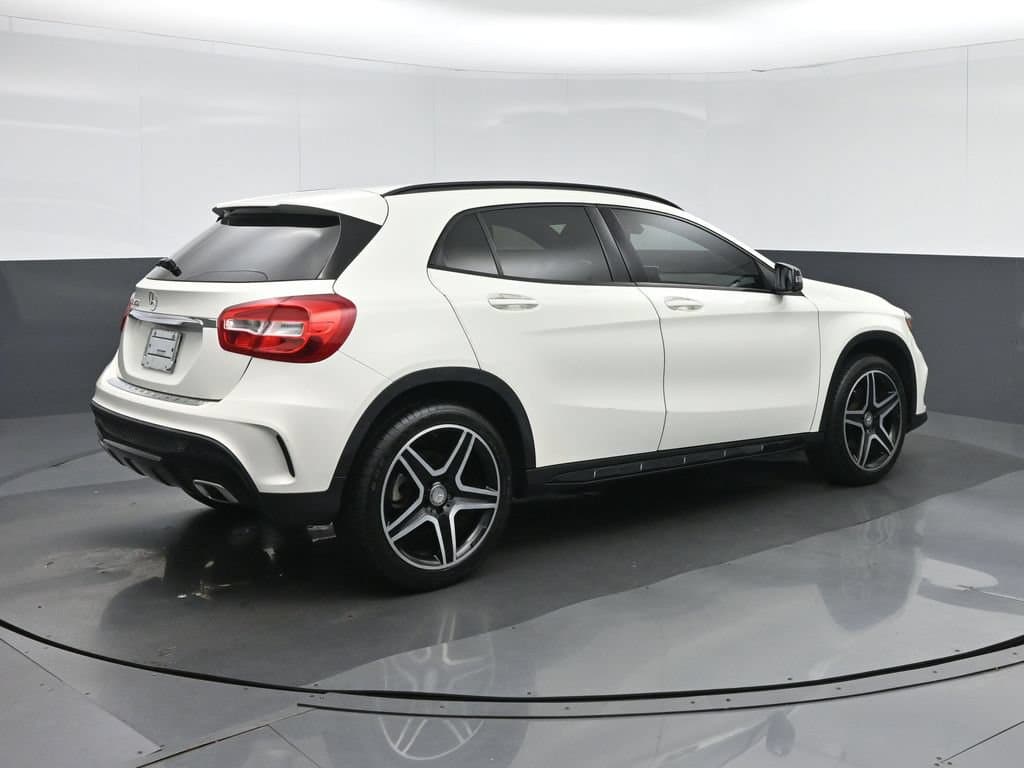 2016 Mercedes-Benz GLA GLA 250, photo 7 of 58