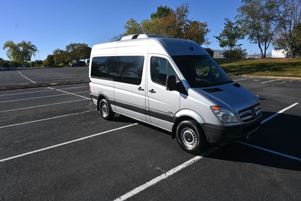 2013 Mercedes-Benz Sprinter 2500 Passenger 144 WB BlueTEC®, photo 22 of 62