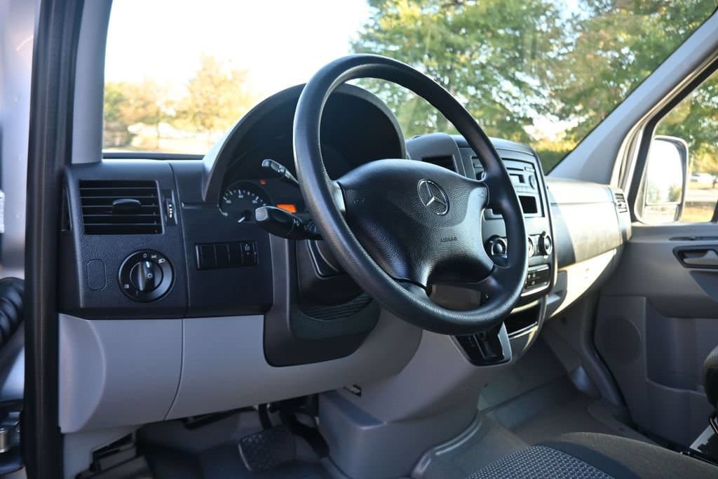 2013 Mercedes-Benz Sprinter 2500 Passenger 144 WB BlueTEC®, photo 30 of 62