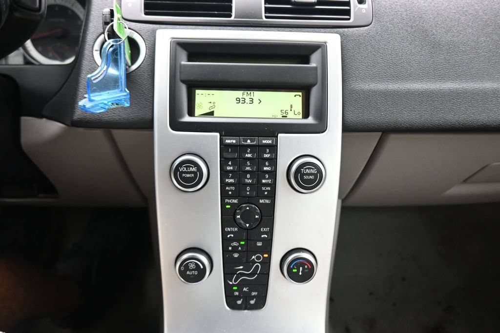 2011 Volvo C70 T5, photo 17 of 49